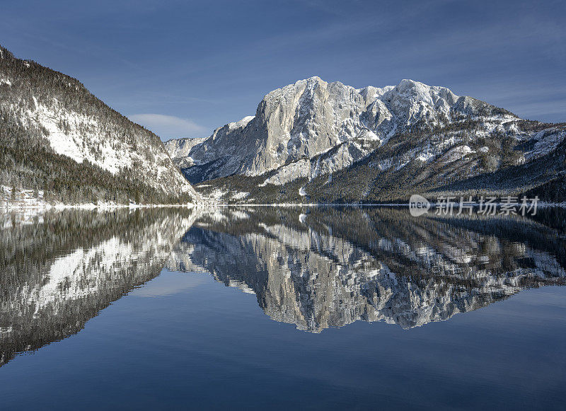 冬季映像，阿尔陶斯湖，Ausseerland, Salzkammergut，奥地利